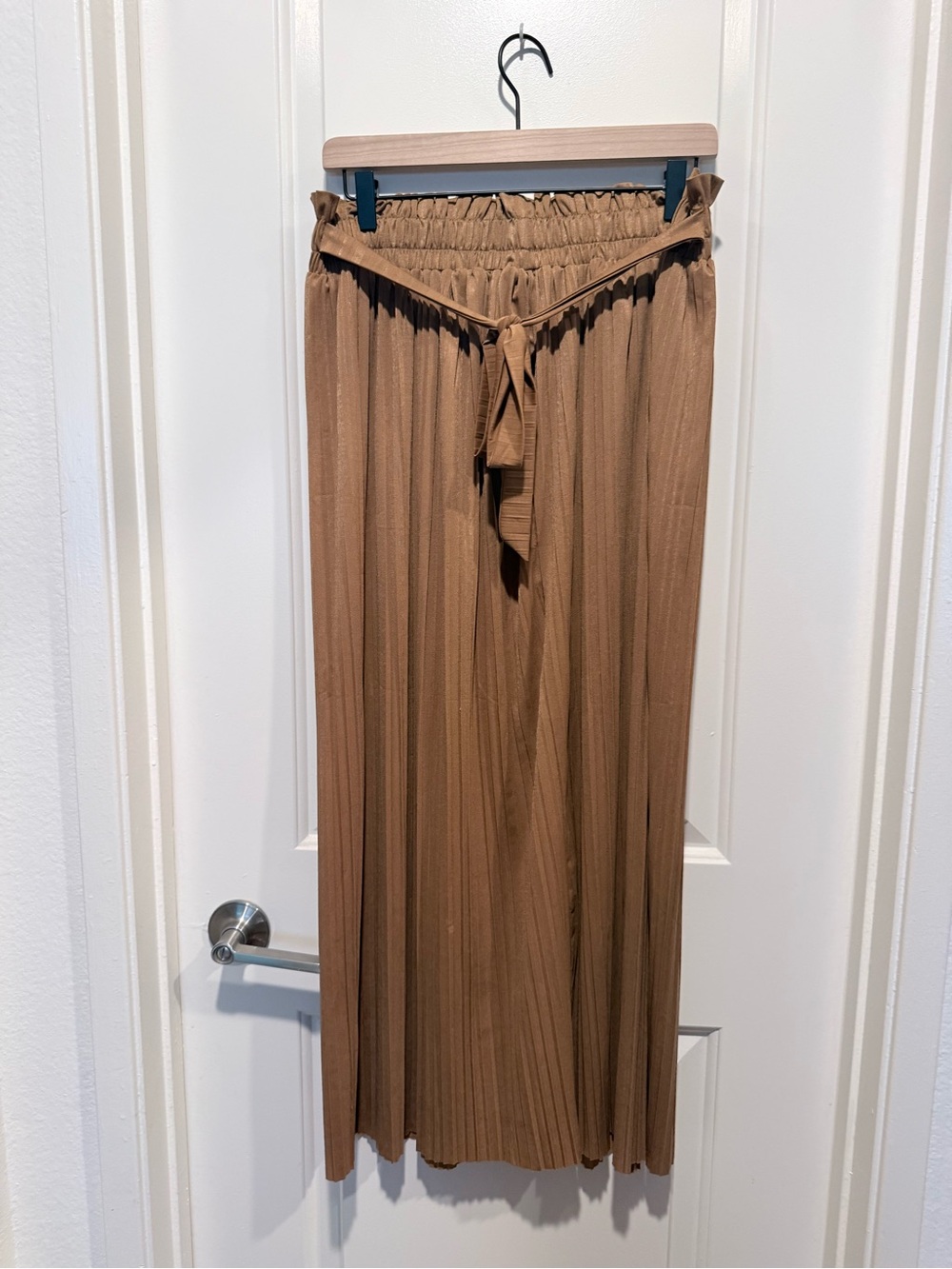 Tie-Waist Pleated Maxi Skirt in Brown